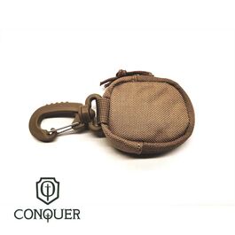 Mini pouch con limpia gafas Conquer 